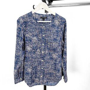 Banana Republic Women's Small Blue Lightweight Button-Up Dress Blouse